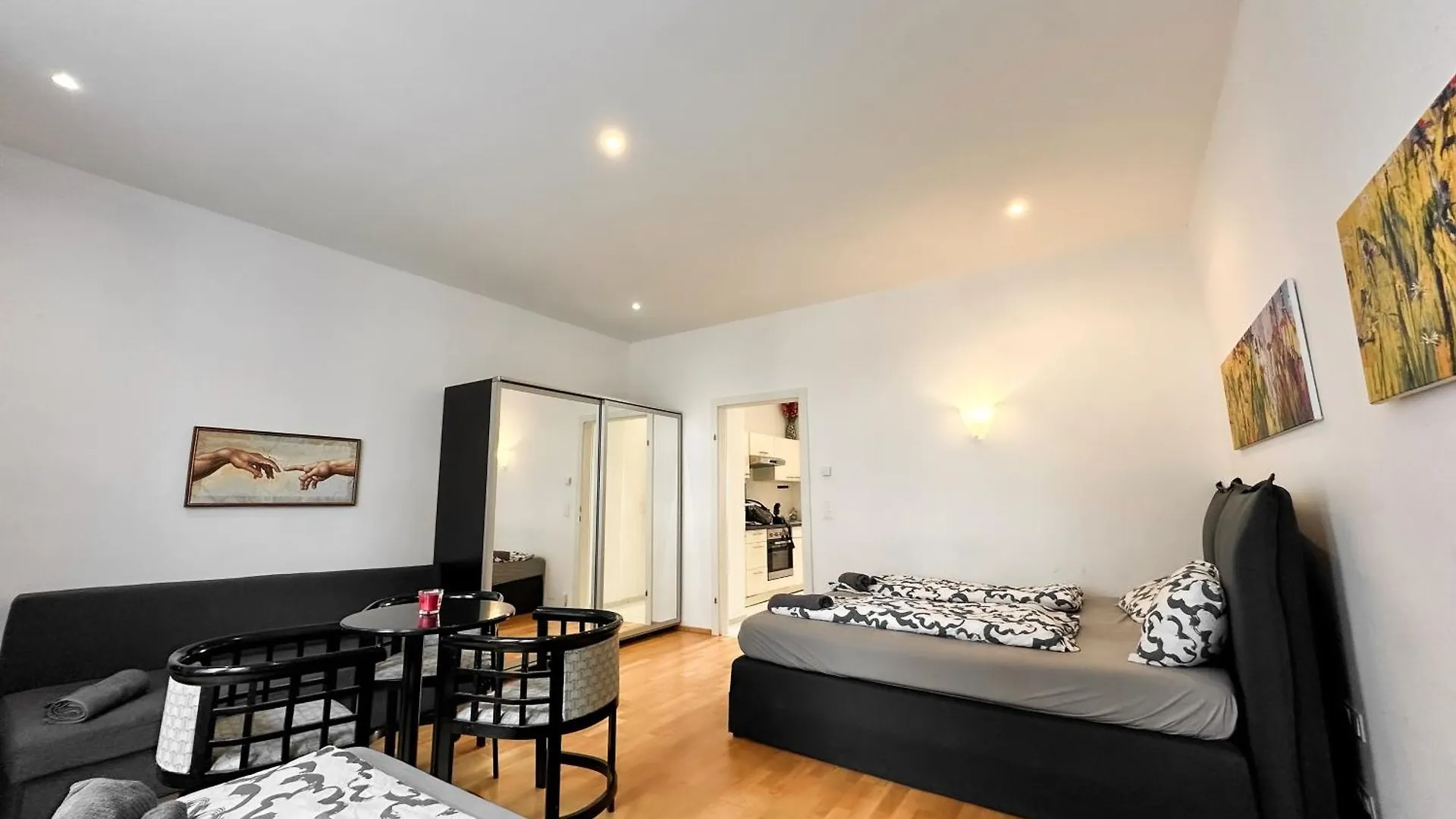 Lovely Rooms In Brigittenau Area Mm10 Wien Privatunterkunft